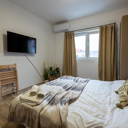 Cozy Studio Retreat - Quiet, Premium Stay ทิมิชัวรา ภายนอก รูปภาพ