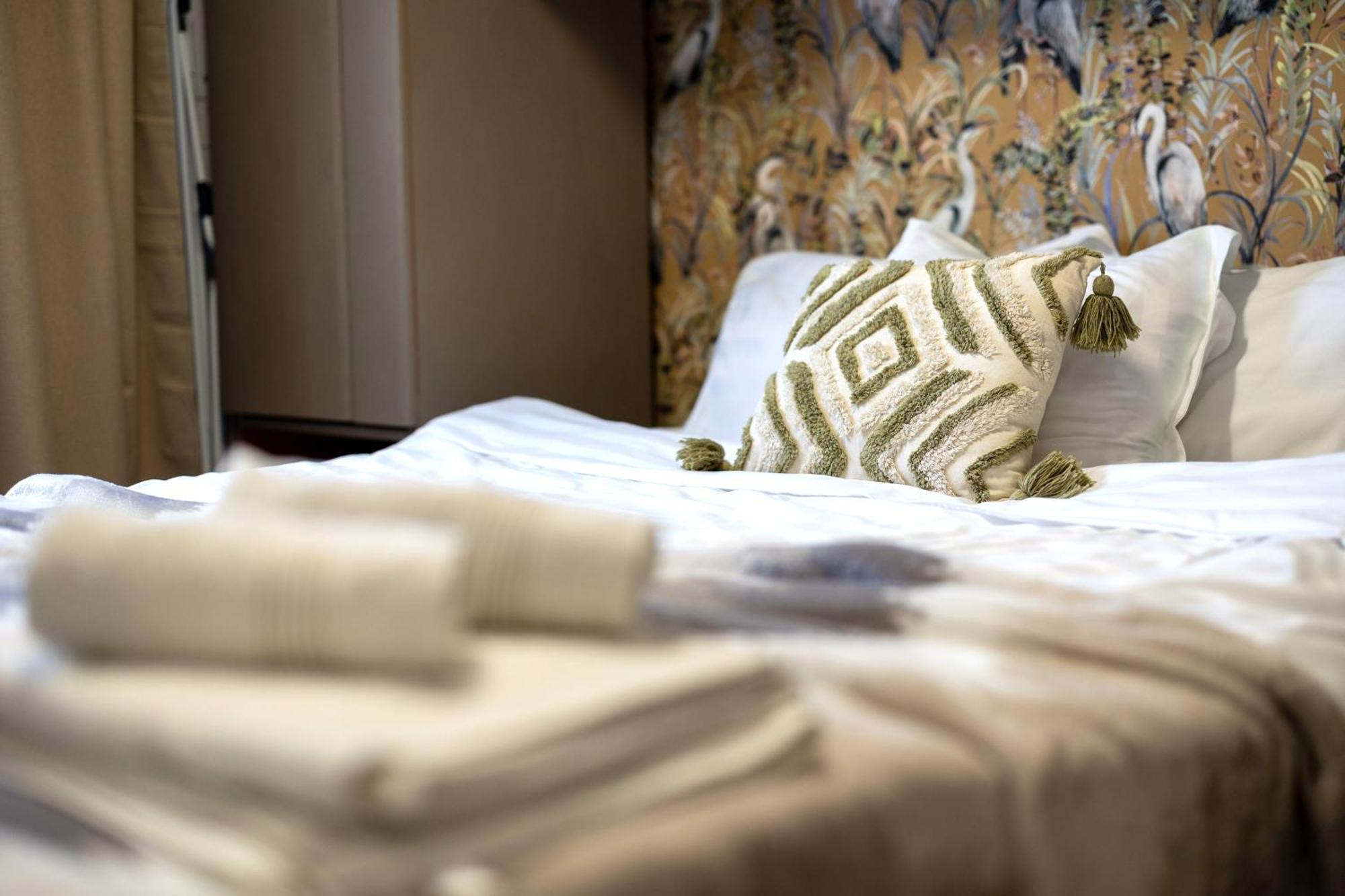 Cozy Studio Retreat - Quiet, Premium Stay ทิมิชัวรา ภายนอก รูปภาพ
